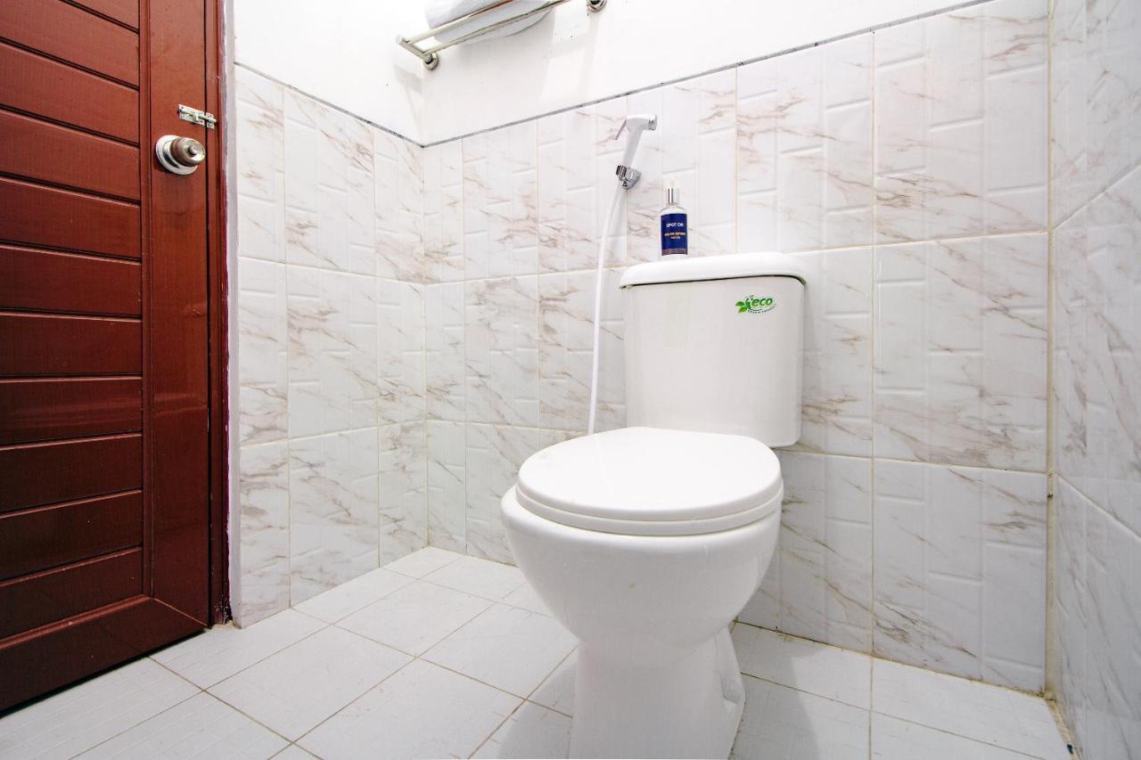 Spot On 2107 Ijo Pupus Syariah Residence Baturetno Exteriör bild